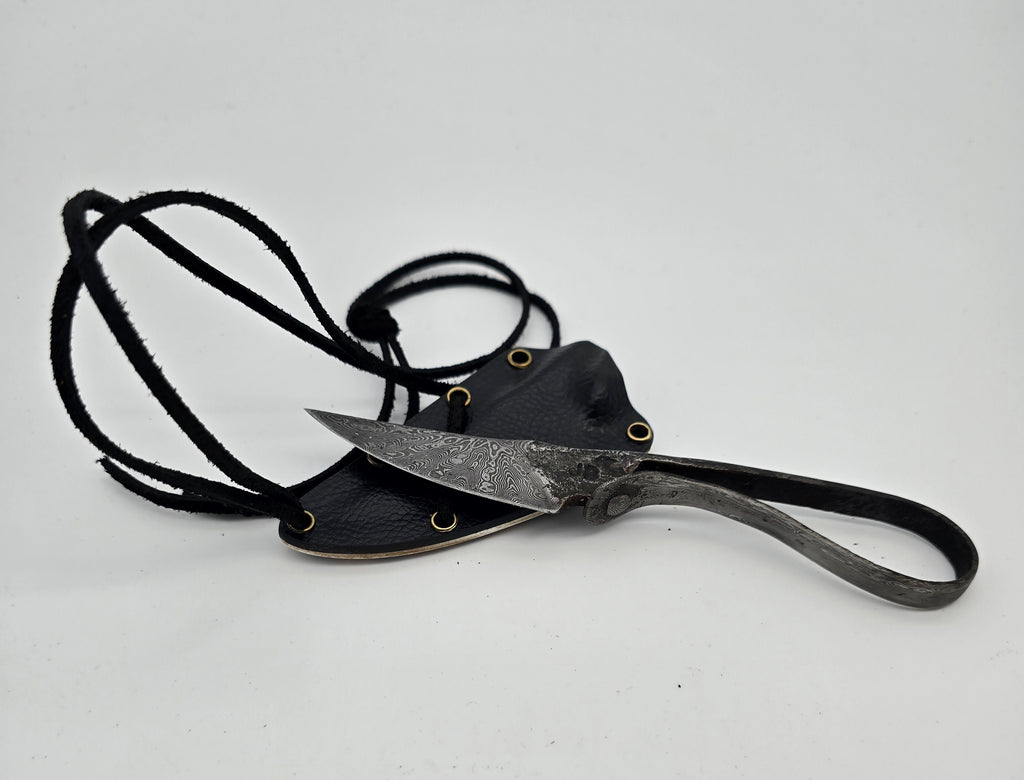Blacksmith neck knife