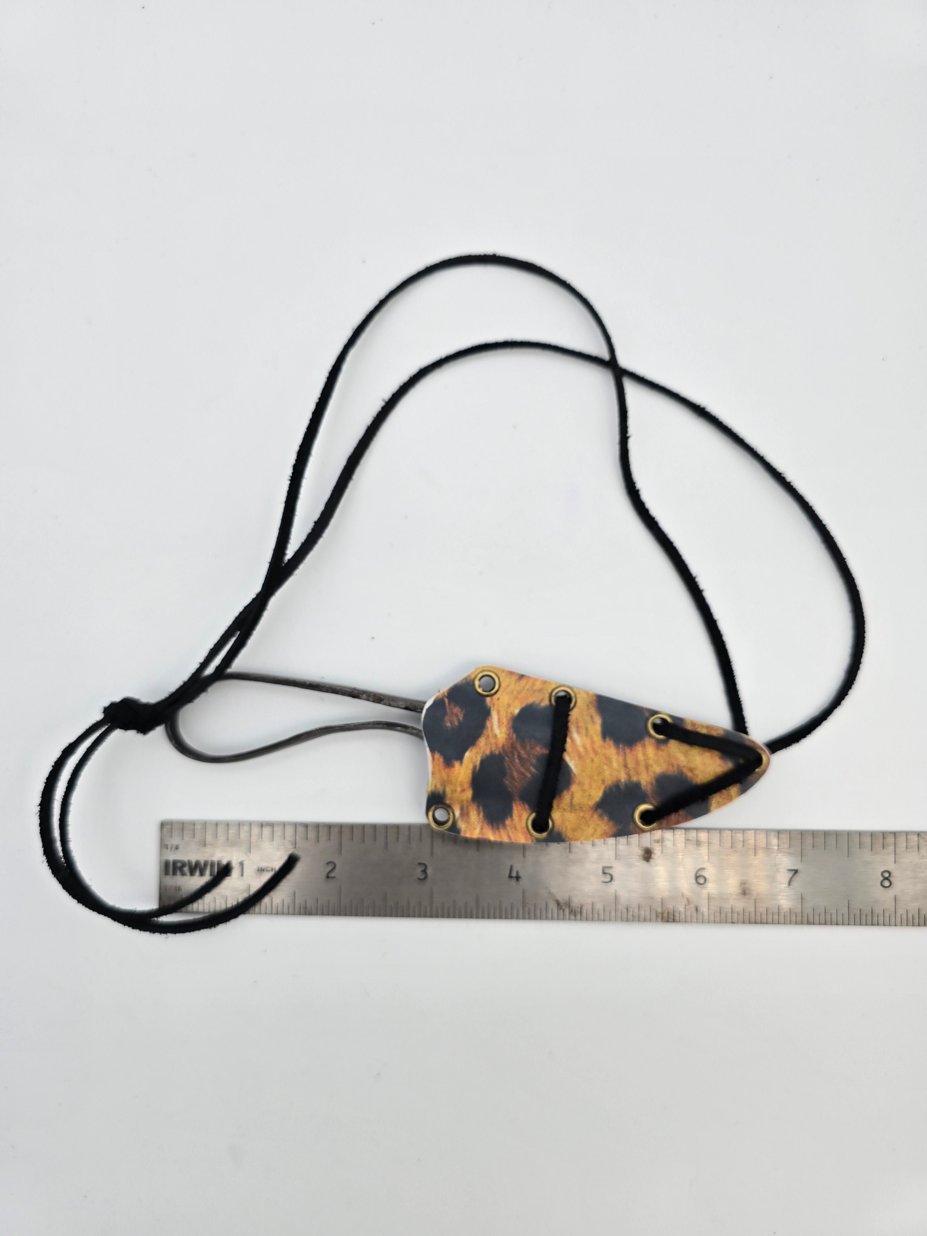 Blacksmith neck knife