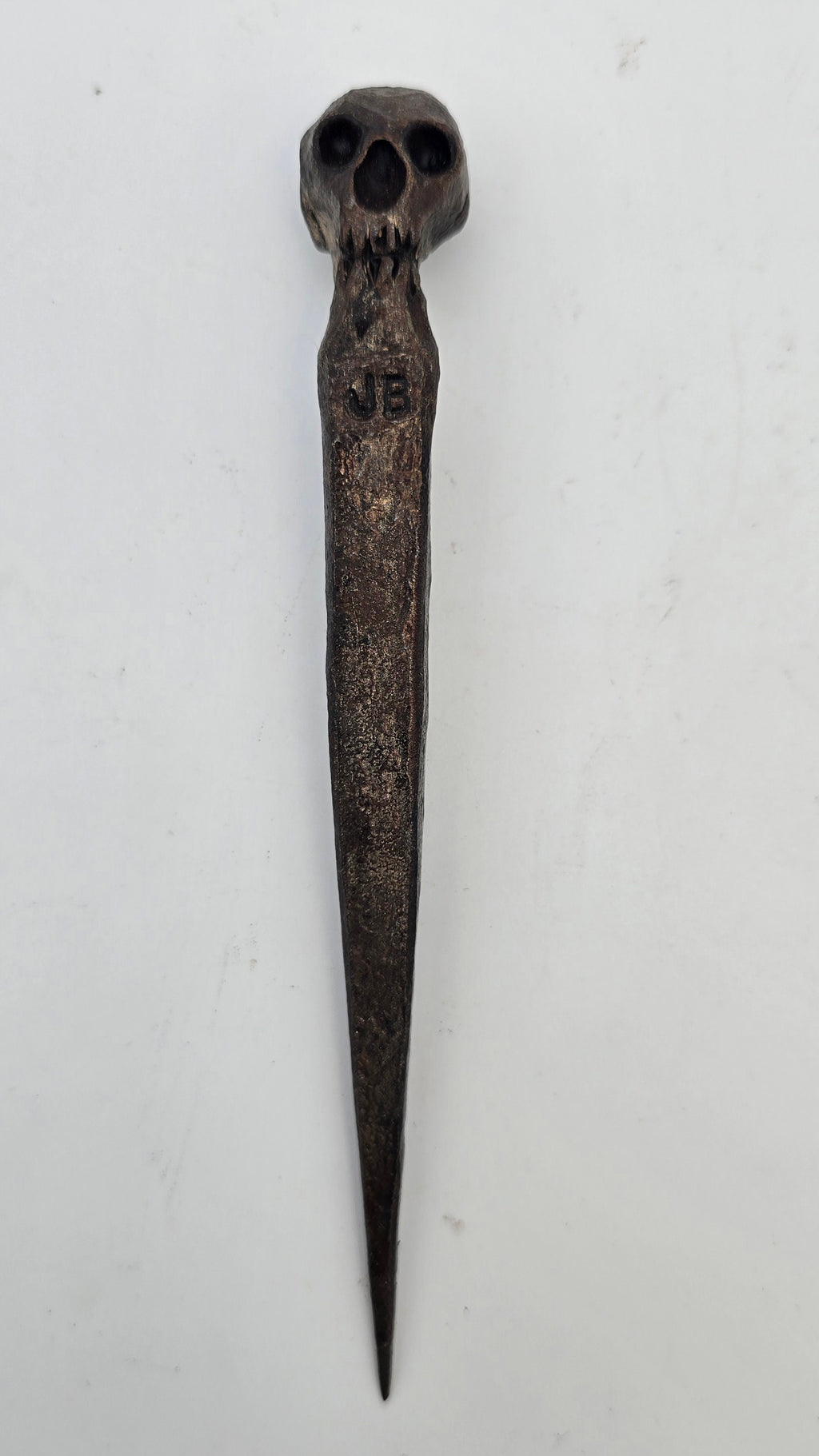 Skull head spike icepic cigar nubber